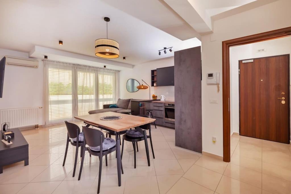 Stylish Two Bedroom Apartment&Garage Parking Place Dubrovnik Exterior foto