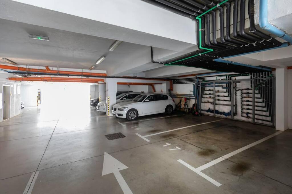 Stylish Two Bedroom Apartment&Garage Parking Place Dubrovnik Exterior foto